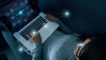 Online János tanfolyam